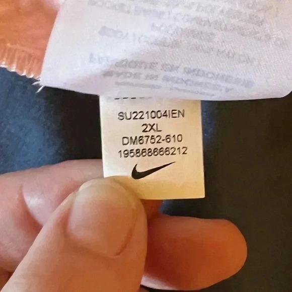 NWT Nike Swoosh Woven Loose Fit High Rise Easy Shorts Pink DM6752-610 Women XXL - Picture 7 of 7